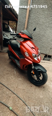 Malaguti F12 2013г перфектно, снимка 1 - Мотоциклети и мототехника - 53770233