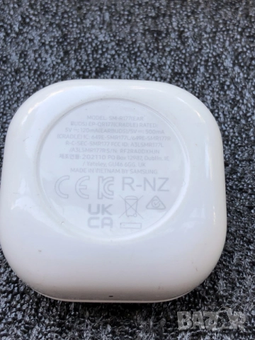 Samsung Galaxy Buds 2 кутийка за зареждане, снимка 4 - Безжични слушалки - 55874389