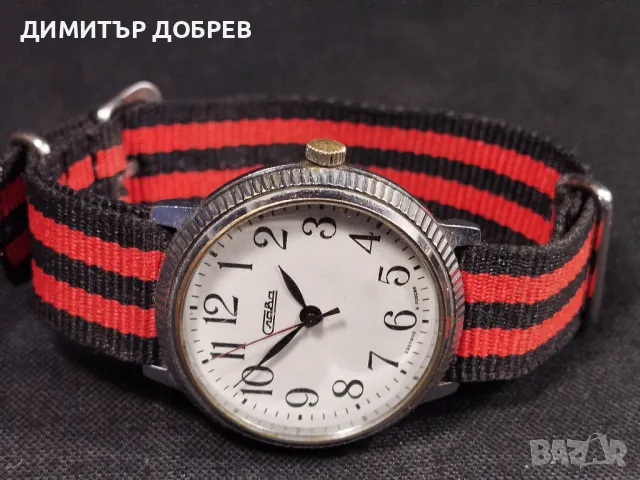 СТАР РЕТРО РУСКИ МЕХАНИЧЕН РЪЧЕН ЧАСОВНИК СЛАВА, снимка 5 - Антикварни и старинни предмети - 47796710