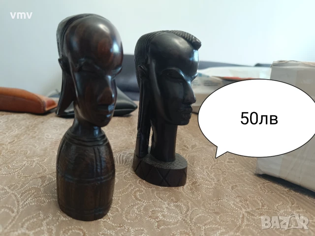 Стари африкански статуетки 