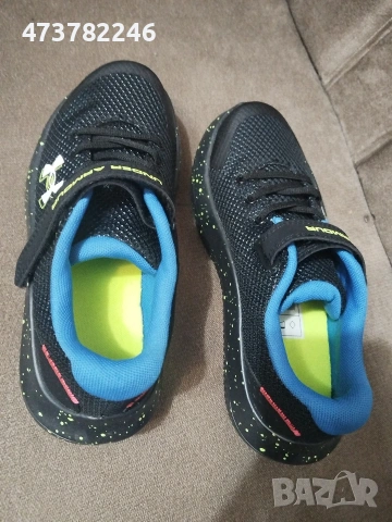 Маратонки Under Armour, снимка 5 - Детски маратонки - 53614672