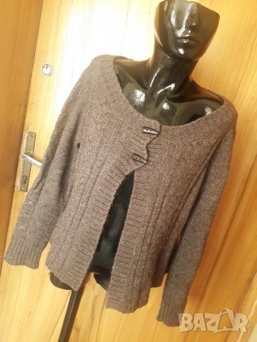 Кафява дебела вълнена жилетка с 2 копчета Л/ХЛ