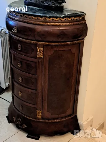 френски бароков комод, снимка 15 - Антикварни и старинни предмети - 49566860