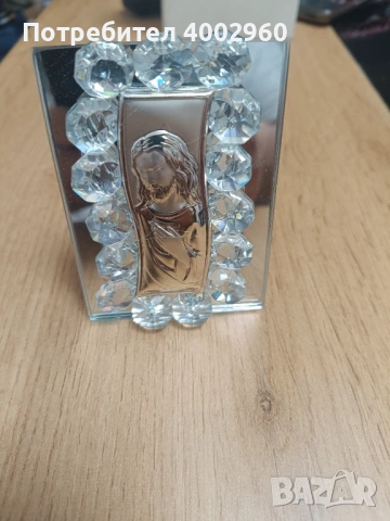 Икони (сребро ) и стъкло