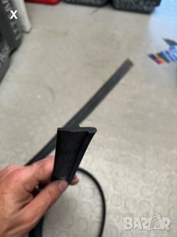 УПЛЪТНЕНИЕ ВРАТА НАДСТАВКА УАЗ 469-6117020 НОВО, снимка 2 - Части - 41407957