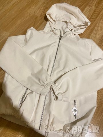 Ветровка, снимка 3 - Якета - 42237258