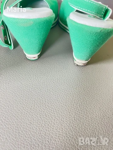 Lacoste оригинални, снимка 2 - Дамски ежедневни обувки - 50613233