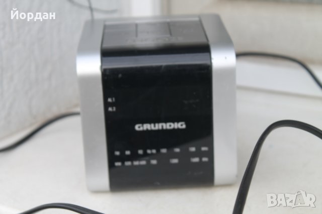 Радио GRUNDIG с часовник аларма , снимка 7 - Радиокасетофони, транзистори - 35667727