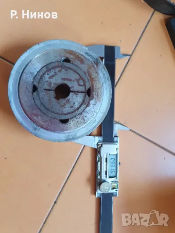 конзола със зъбно колело и зъбен ремък за сервомотор - комплект  фланец, снимка 5 - Електродвигатели - 47501191