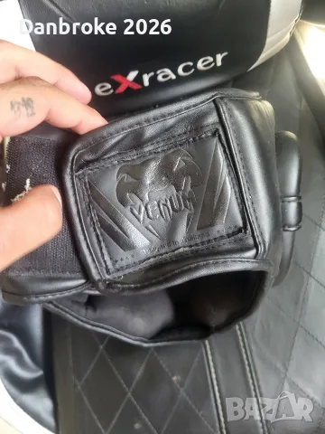 Fairtex handmade ръкавици и каска venum, снимка 7 - Спортна екипировка - 55710115