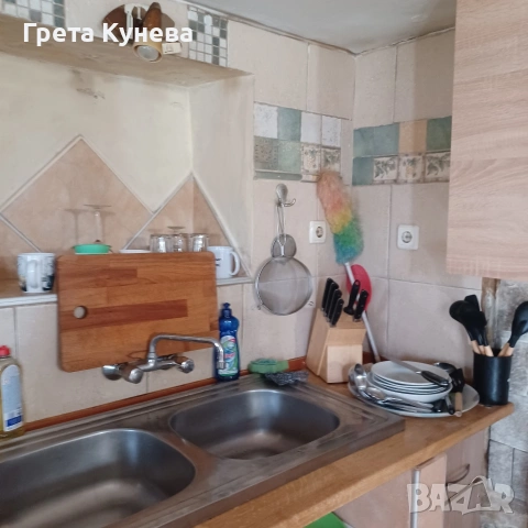 Къща с двор в Мечкарево, снимка 11 - Къщи - 53807889