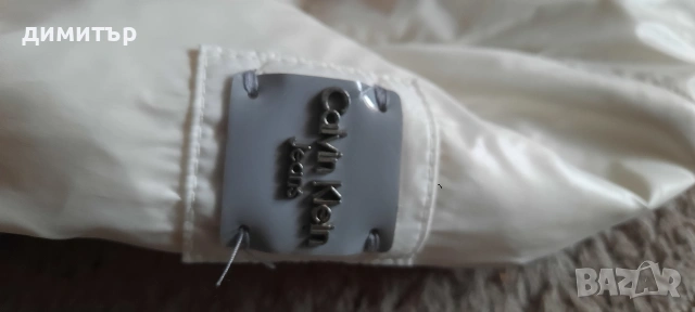 Пухено яке Calvin Klein перлено бяло -М, снимка 5 - Якета - 53413848