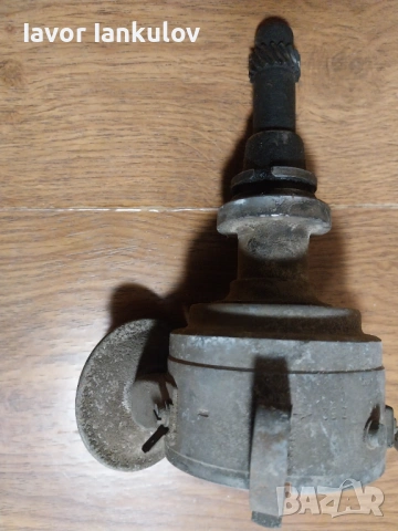 Делко с вакуум за Фолксваген LT 28 бензин,шестцилиндров