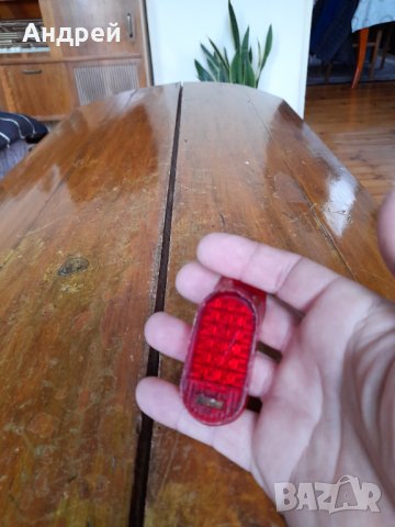 Светлоотразител за велосипед,колело, снимка 3 - Аксесоари за велосипеди - 40852551