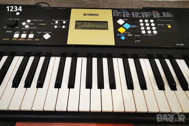 синтезатор клавир YAMAHA YPT-220 пиано с 5 октави , снимка 4 - Синтезатори - 51650469