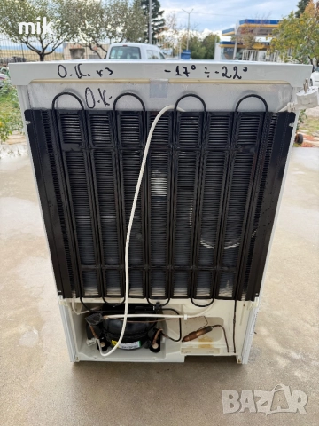 Малък фризер Либхер Комфорт, снимка 4 - Фризери - 52748352