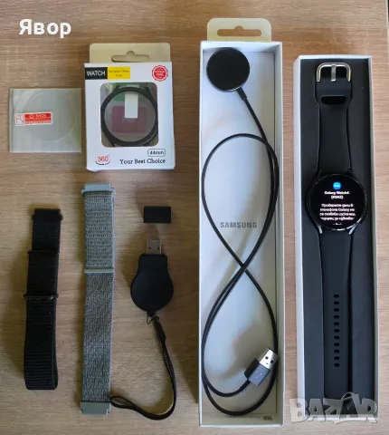 Smart часовник Samsung Galaxy Watch4 44mm SM-R870 (пълен комплект и аксесоари)