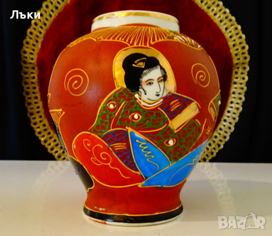 Японска порцеланова ваза Satsuma,злато,печат. , снимка 4 - Вази - 52171628