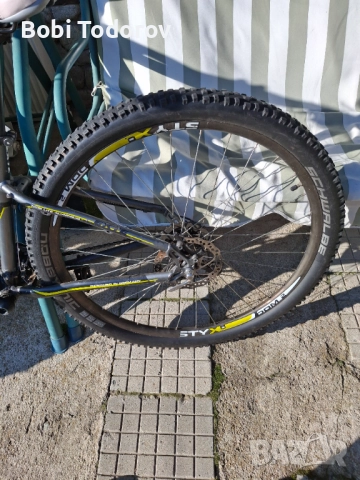 Градски/Планински велосипед с 24 скорости, снимка 3 - Велосипеди - 52864344