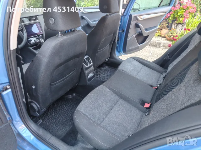 SKODA OCTAVIA 2.0 TDI, снимка 14 - Автомобили и джипове - 56330398