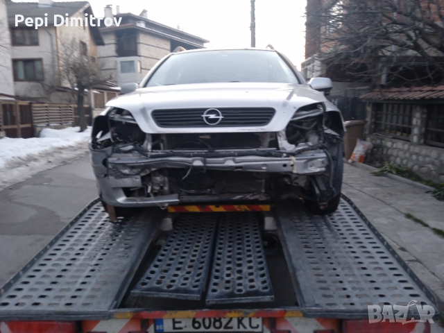 Продавам Опел астра на части