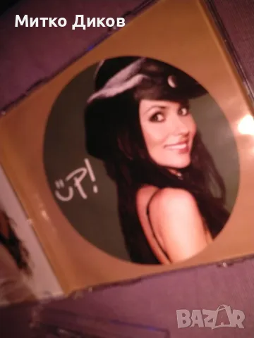 Shania  Twain UP CD компакт дискове  отлични 2 броя, снимка 6 - CD дискове - 50302702