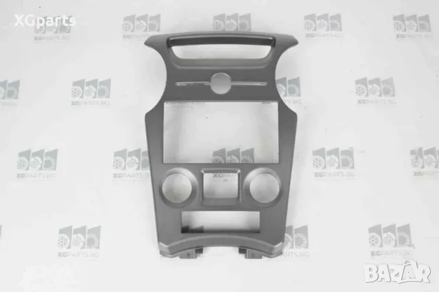  Централна конзола за Kia Carens III (2002-2006)