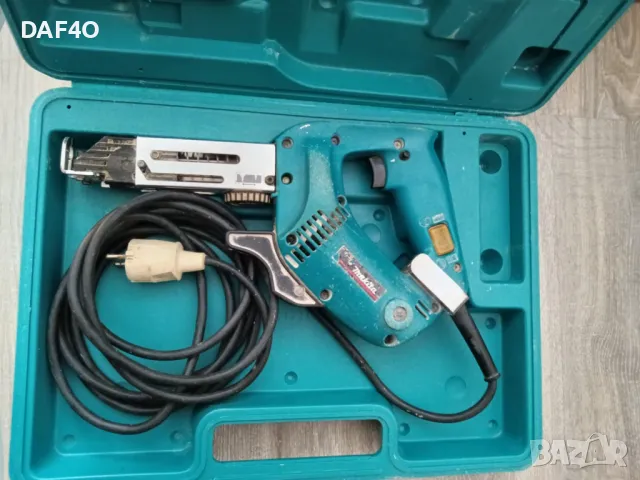 винтоверт за гипсокартон 