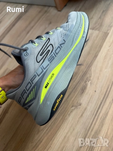 Оригинални маратонки Skechers MAX CUSHIONING! 41 н, снимка 11 - Маратонки - 53761183