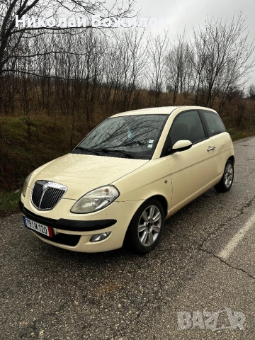 Продавам Lancia Ypsilon 1.4-95 кс 2007 г нов внос Швейцария  , снимка 2 - Автомобили и джипове - 53225094