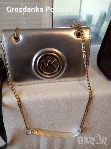 Продавам дамски чанти