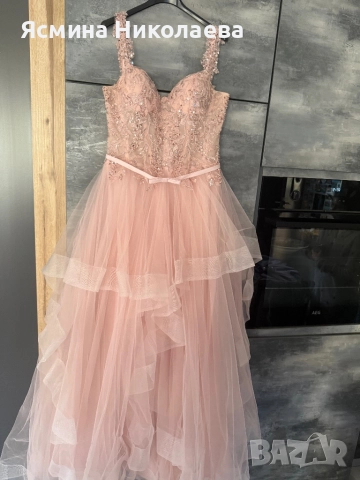 Продавам балната си рокля, снимка 3 - Рокли - 52926842