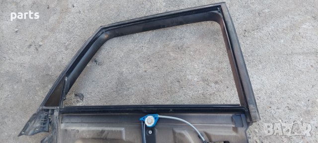 Заден Десен Стъклоповдигач Ауди А3 8L - Audi A3 8L N, снимка 4 - Части - 38617285