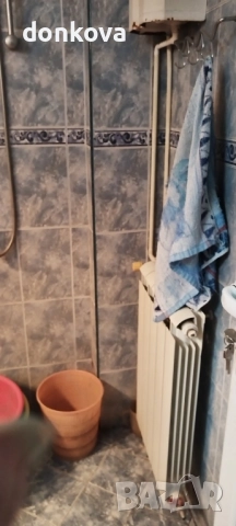 масивна двуетажна къща в гр Перник Байкушева махала., снимка 13 - Къщи - 51554580