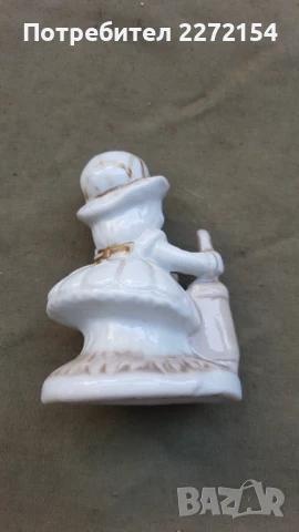 Порцеланова статуетка фигурка , снимка 3 - Антикварни и старинни предмети - 51262380
