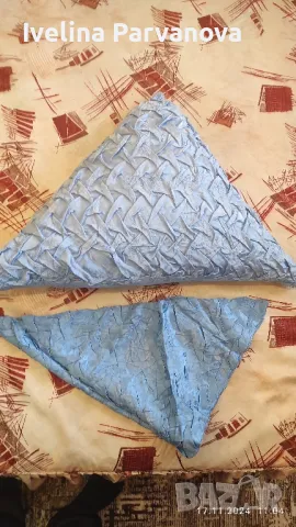 Триъгълна възглавница 