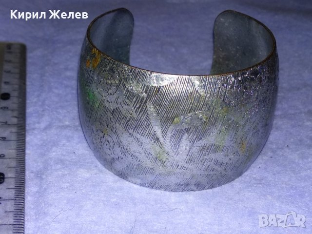 ФЛОРАЛНО ОРНАМЕНТИРАНА СРЕБРИСТА СТОМАНЕНА РЕГУЛИРУЕМА РЕТРО ГРИВНА 10084