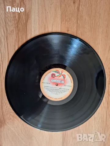 Конушенската група и Тодор Кожухаров, снимка 4 - Грамофонни плочи - 49534381