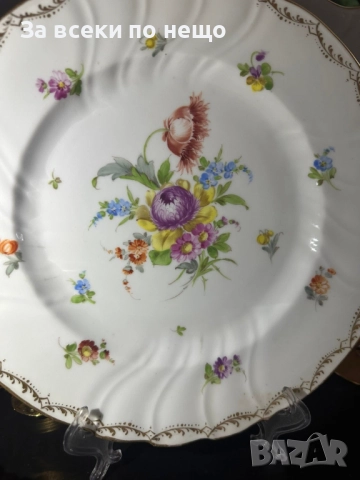 Nевероятно красиво немско плато с майсенски ръчно нарисувани подглазурно букети и цветя Код P1627, снимка 10 - Сервизи - 52917293