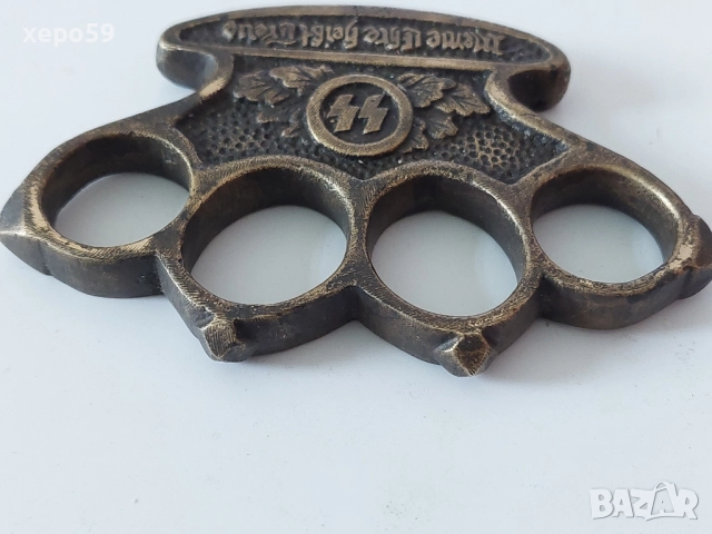 WW2-Немски метален бронзов бокс(кастеть) и книга Щурм Берлина., снимка 6 - Антикварни и старинни предмети - 52315377