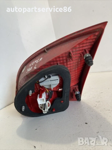 Вътрешна задна лява стоп светлина за KIA Venga 1.4 CRDi (2012) 92405-1P000, снимка 2 - Части - 53441387