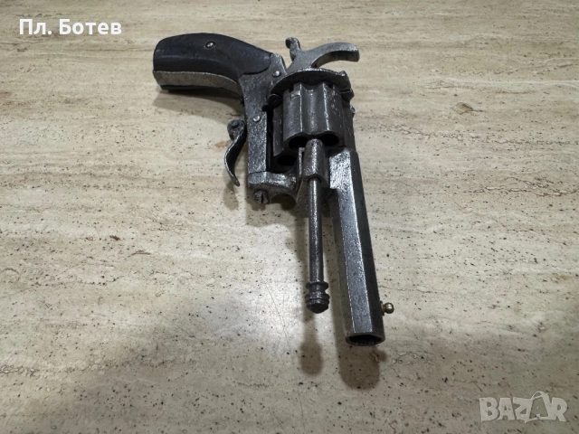 Стар револвер, пистолет, снимка 6 - Антикварни и старинни предмети - 51965150