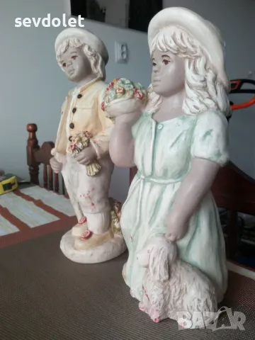Две стилни и прекрасни фигури(статуетки).Обявената цена е за двете., снимка 2 - Статуетки - 47987896