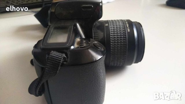 Фотоапарат Canon EOS 1000F, снимка 2 - Фотоапарати - 41860049