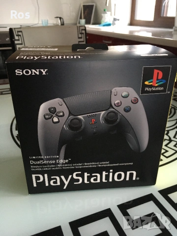 PlayStation 5 DualSense Edge 30th Anniversary Edition Нов , снимка 7 - PlayStation конзоли - 53257314