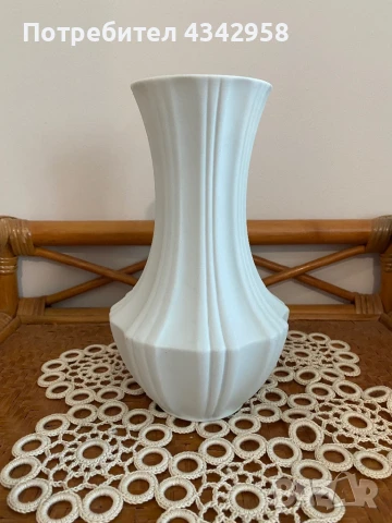 Jaeger & Co. 1949-1965г. Порцеланова ваза.