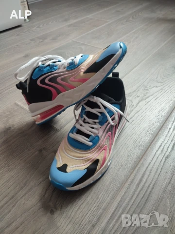 Дамски маратонки 39 номер, снимка 2 - Маратонки - 51176275