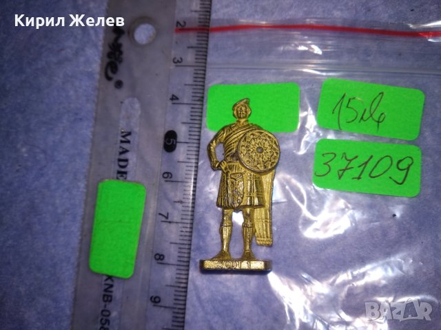 СТАРО МЕТАЛНО ВОЙНИЧЕ КИНДЕР - ШОТЛАНДЕЦ с ПОЗЛАТА РЯДКО За КОЛЕКЦИЯ 37109, снимка 2 - Колекции - 40392622