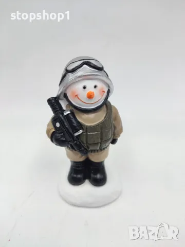 Снежен Човек войник Коледа Christmas 