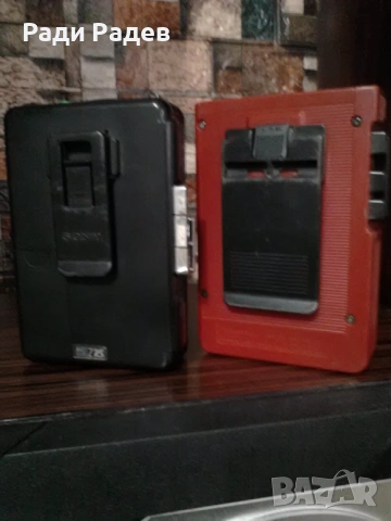 2 уолкмена-СОНИ и ПАНАСОНИК, снимка 3 - Радиокасетофони, транзистори - 53300906